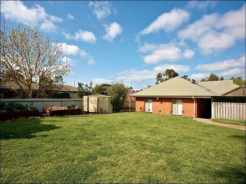 10 Galpin Avenue, Victor Harbor SA 5211