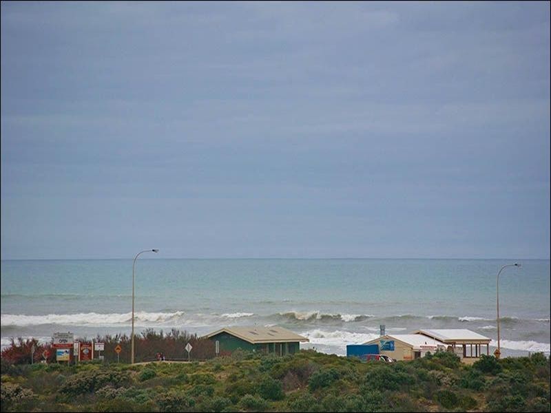 13 Neighbour Avenue, Goolwa Beach SA 5214