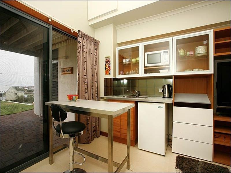 13 Neighbour Avenue, Goolwa Beach SA 5214