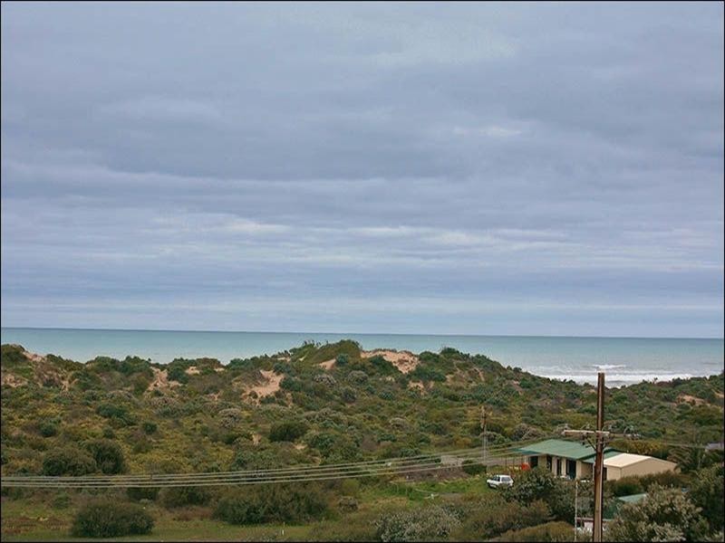 13 Neighbour Avenue, Goolwa Beach SA 5214