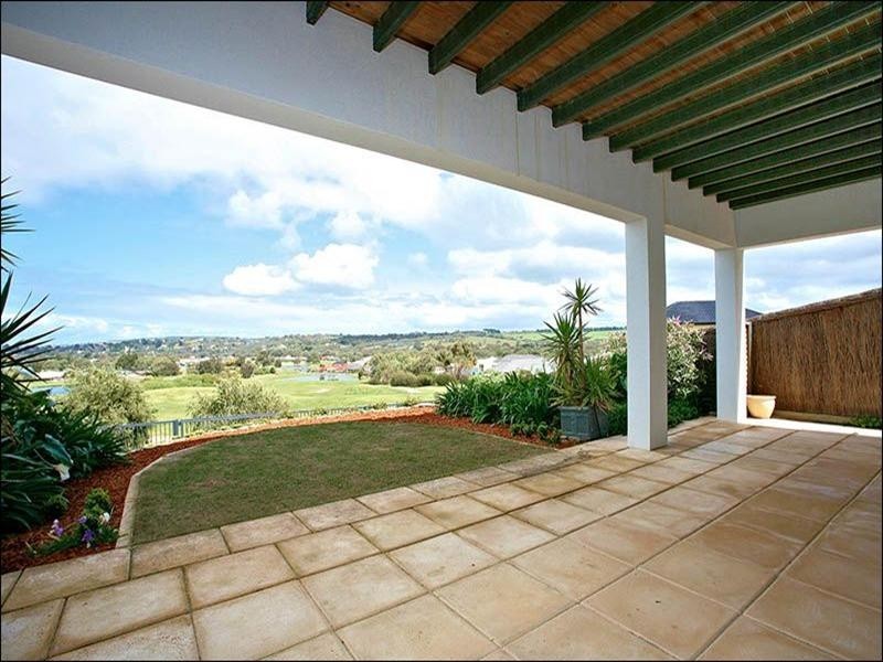 138 Coromandel Drive, Mccracken SA 5211