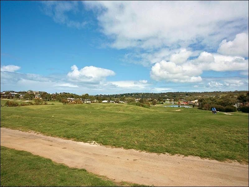 138 Coromandel Drive, Mccracken SA 5211