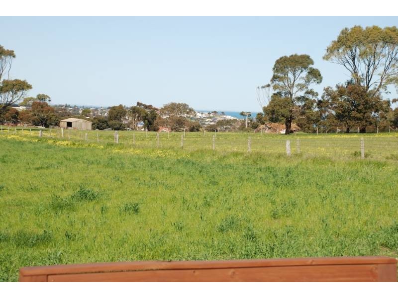 68 Heysen Parade, Hayborough SA 5211