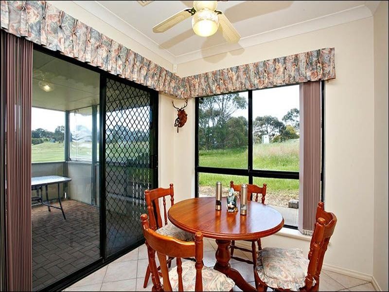 100 Rapid Drive, Victor Harbor SA 5211