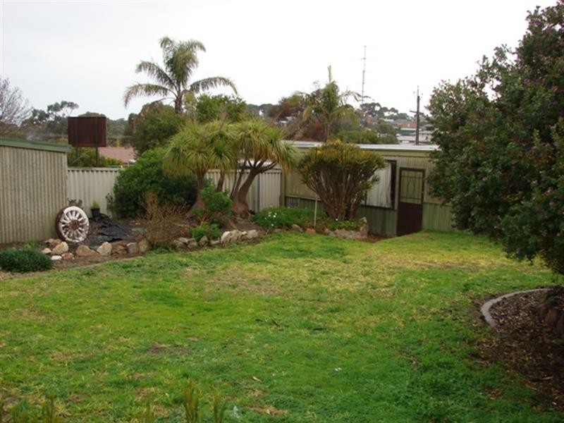 18 Marlborough Avenue, Victor Harbor SA 5211