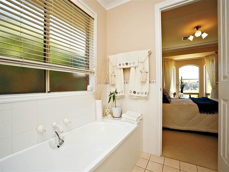 53 Tabernacle Road, Encounter Bay SA 5211