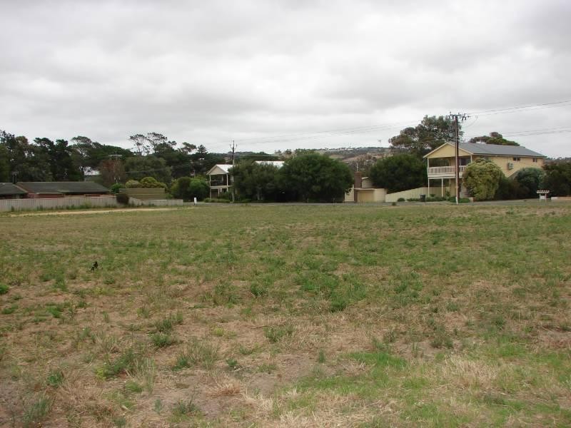 Corner Tabernacle Rd and Giles Street, Encounter Bay SA 5211