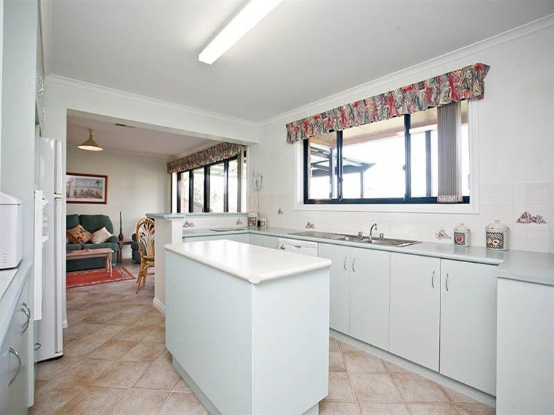 20 Coromandel Drive, Mccracken SA 5211