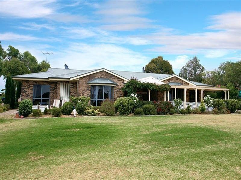 9 Vanali Drive, Port Elliot SA 5212