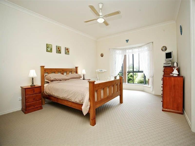 9 Vanali Drive, Port Elliot SA 5212