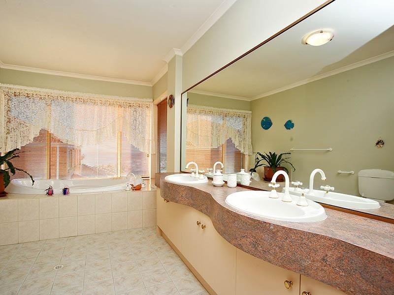 101 Battye Road, Victor Harbor SA 5211