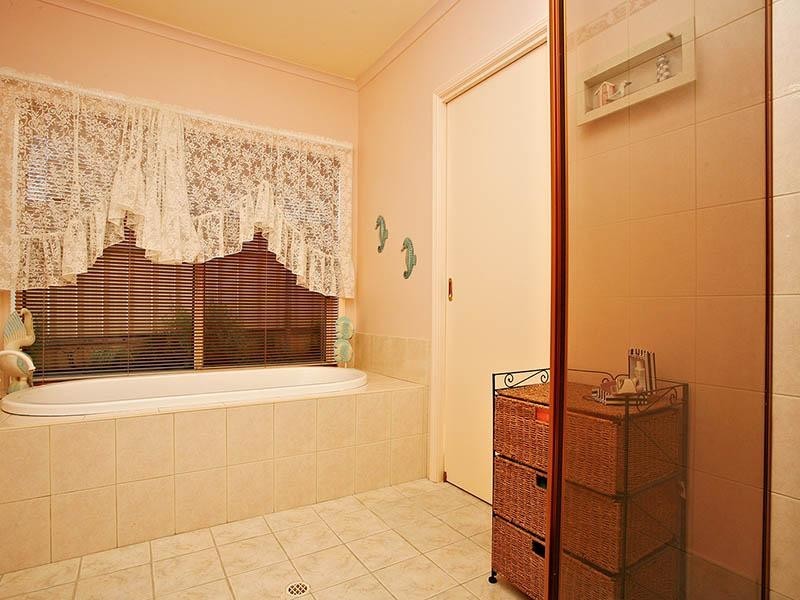 101 Battye Road, Victor Harbor SA 5211