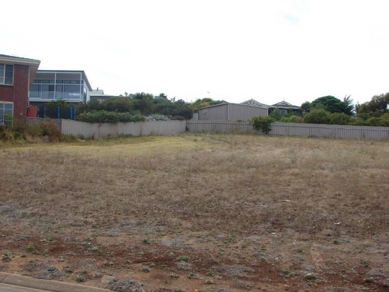 10 Davies Street, Encounter Bay SA 5211