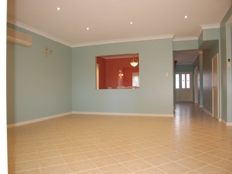 14 Castle Avenue, Goolwa Beach SA 5214