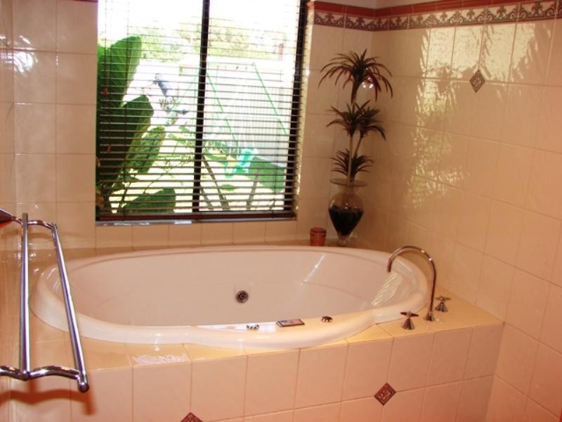 11 Strangways Terrace, Port Elliot SA 5212