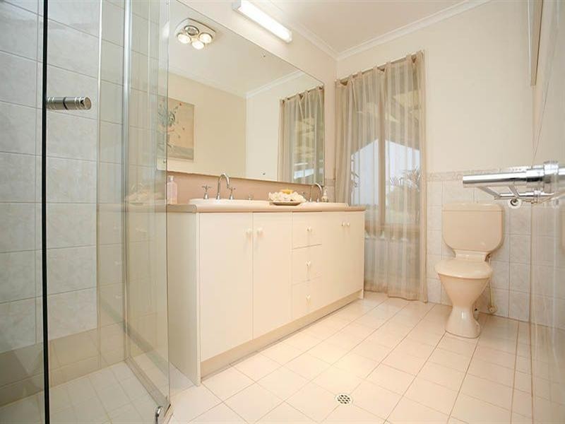 3 Vanali Drive, Port Elliot SA 5212