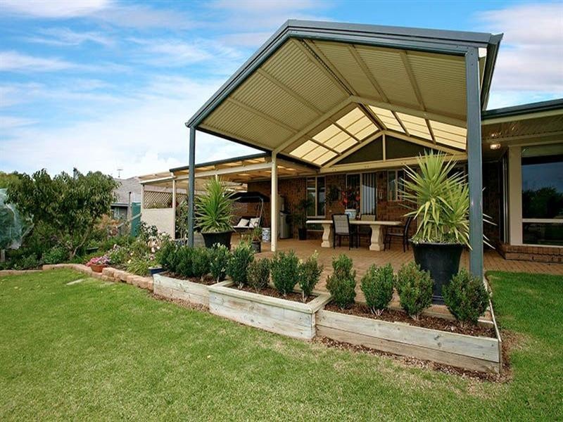 3 Vanali Drive, Port Elliot SA 5212