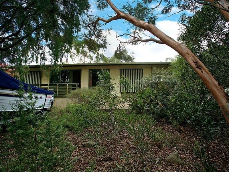 16 Folkestone Terrace, Victor Harbor SA 5211