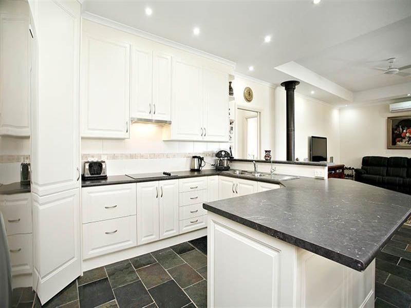 7 Pomery Street, Port Elliot SA 5212