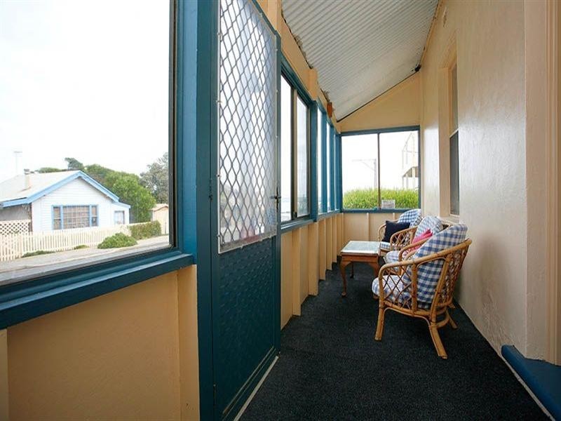 2 Merrilli Place, Port Elliot SA 5212