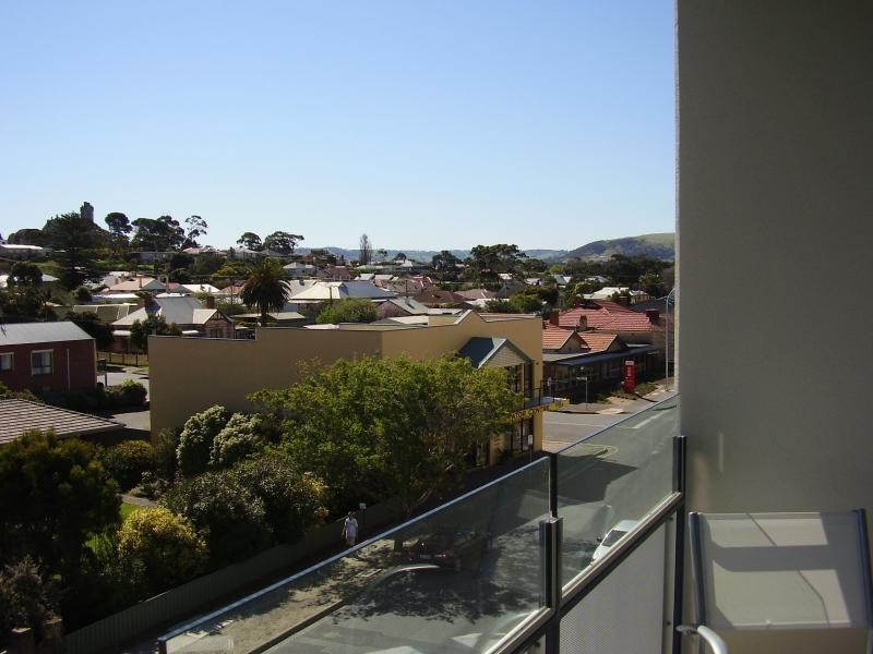 409/162 Hindmarsh Road, Victor Harbor SA 5211
