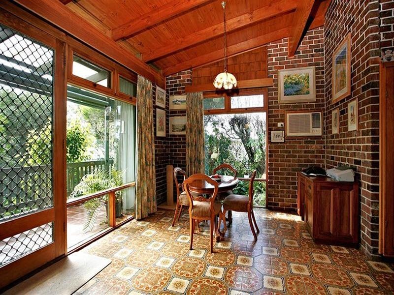 17 Riverview Road, Victor Harbor SA 5211