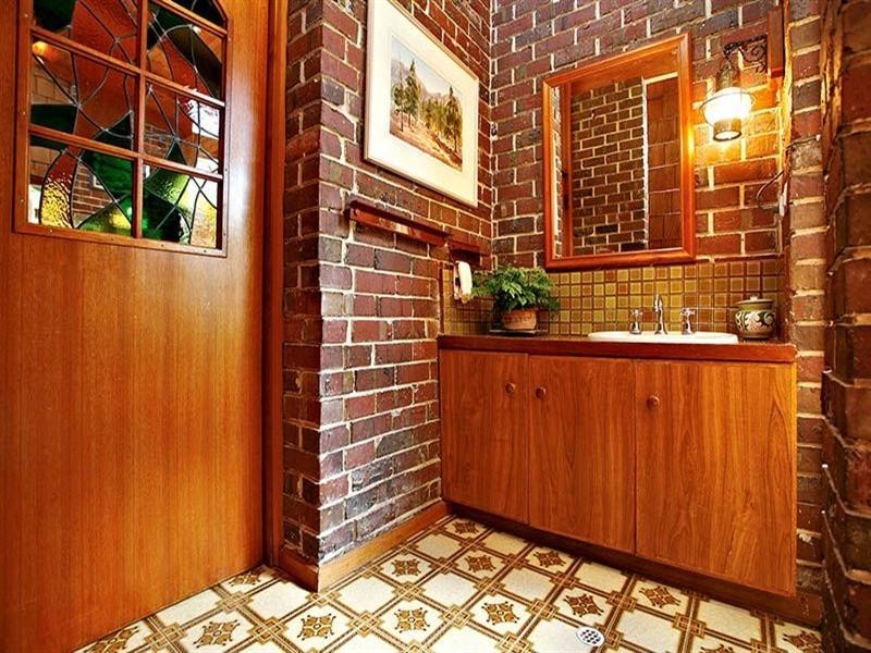 17 Riverview Road, Victor Harbor SA 5211