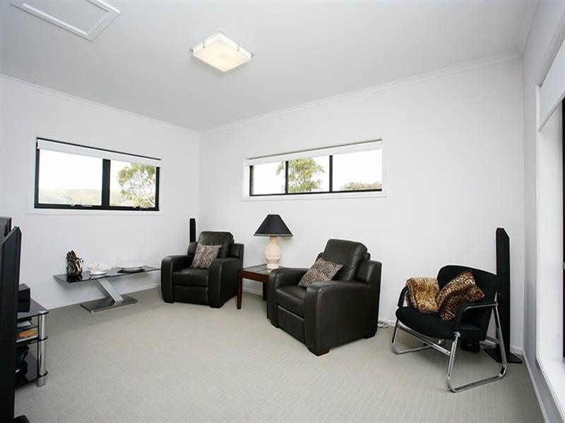 37 McDonald Street, Victor Harbor SA 5211