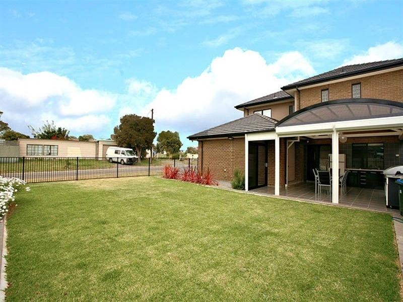 37 McDonald Street, Victor Harbor SA 5211