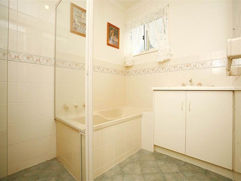 2A Rosetta Village (1 Maude St), Encounter Bay SA 5211