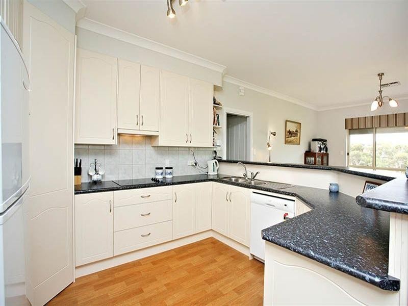 29 Tyrone Street, Mccracken SA 5211