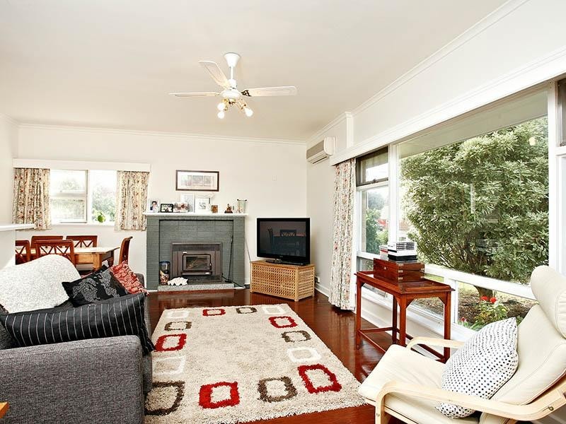 25 The Parkway, Victor Harbor SA 5211