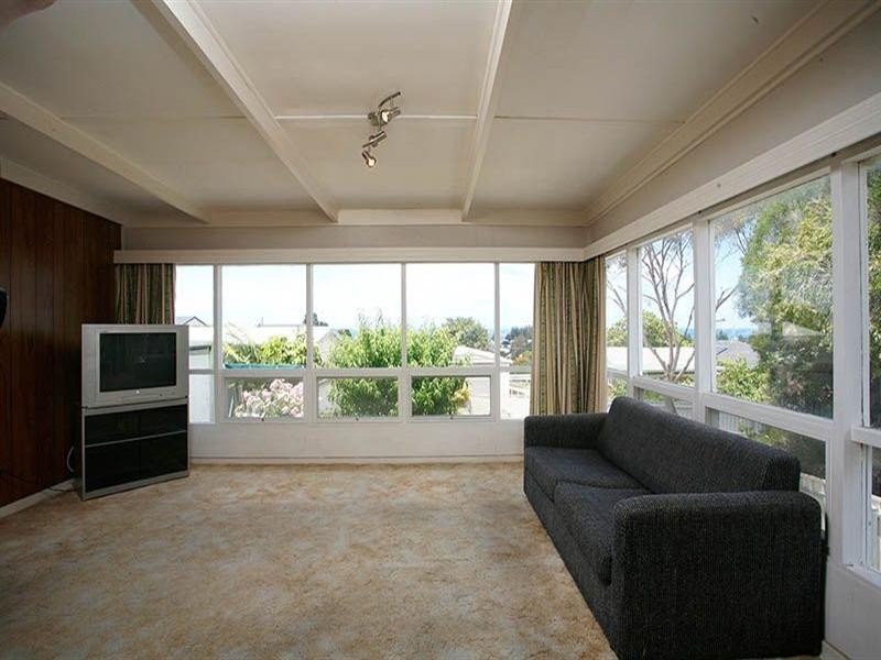 20 Hillview Road, Victor Harbor SA 5211