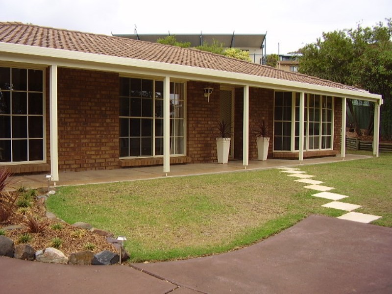 13 Clair Avenue, Encounter Bay SA 5211