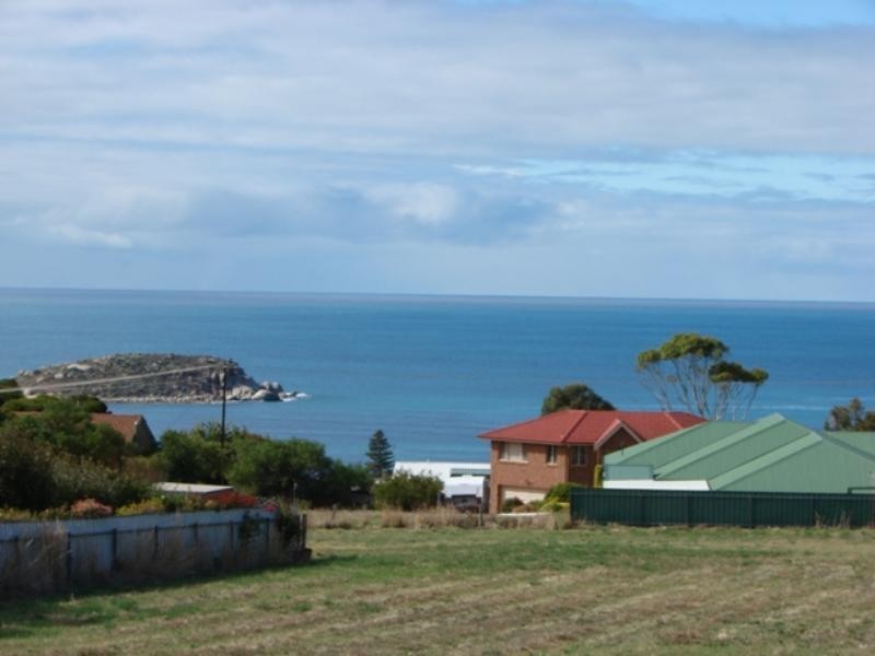 34 Norma Crescent, Encounter Bay SA 5211