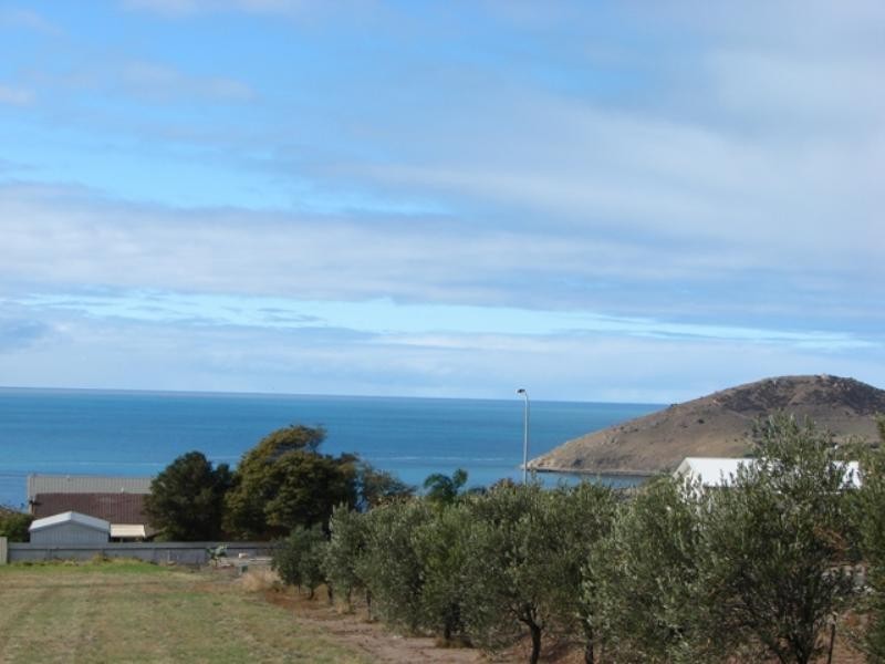 34 Norma Crescent, Encounter Bay SA 5211