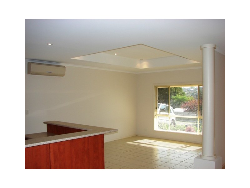 15 Tudor Avenue, Victor Harbor SA 5211