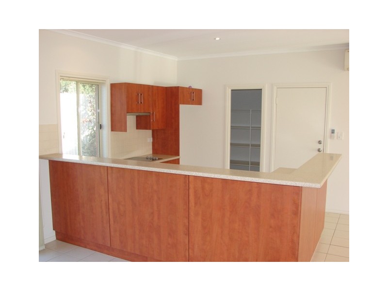 15 Tudor Avenue, Victor Harbor SA 5211