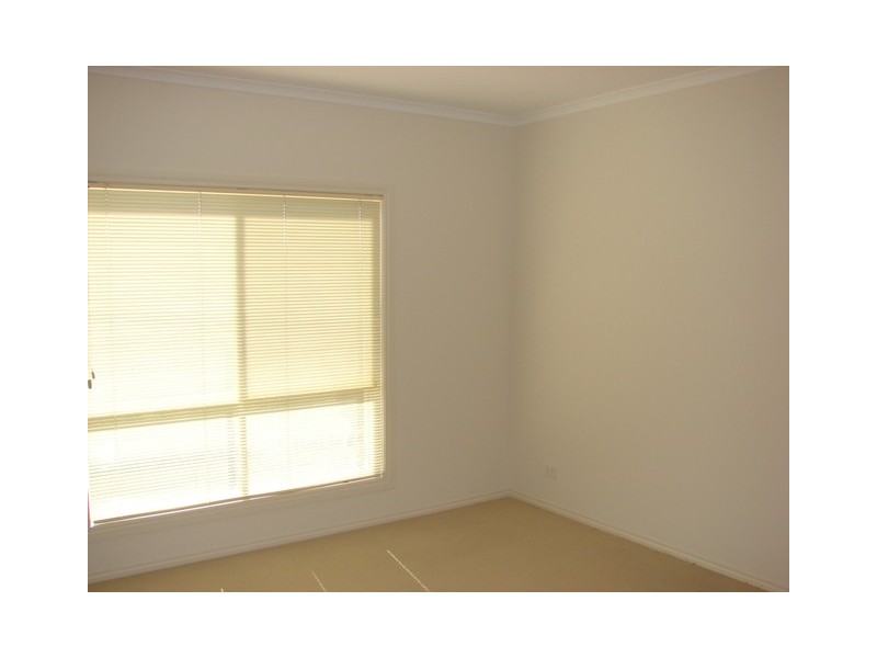 15 Tudor Avenue, Victor Harbor SA 5211