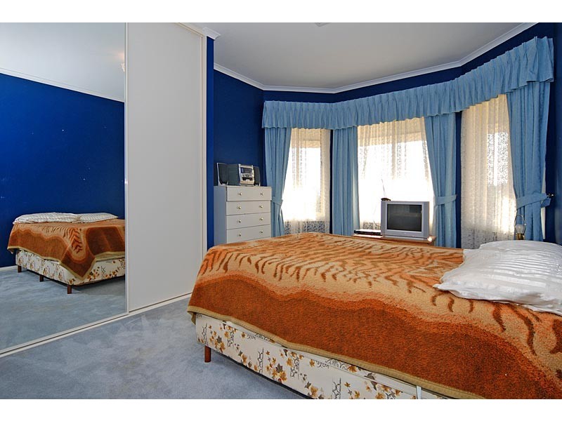 4 Shetland Court, Victor Harbor SA 5211