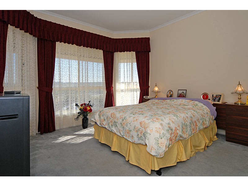 4 Shetland Court, Victor Harbor SA 5211