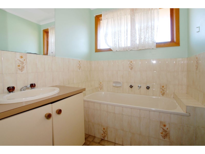 8 Drummer Street, Hoppers Crossing VIC 3029