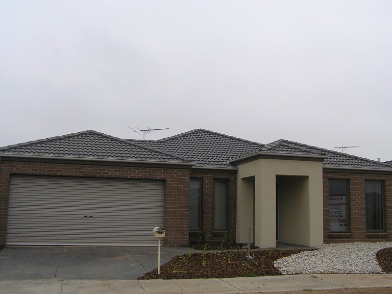 Lot 910 Bothwell Green, Derrimut VIC 3030