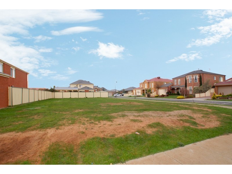 23 Brookville Avenue, Werribee VIC 3030