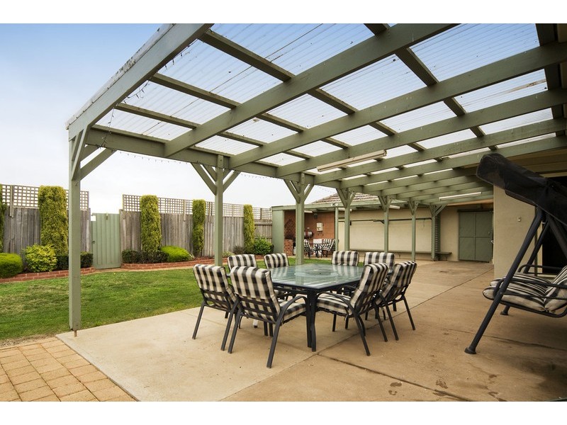 25 Hoppers Lane, Werribee South VIC 3030