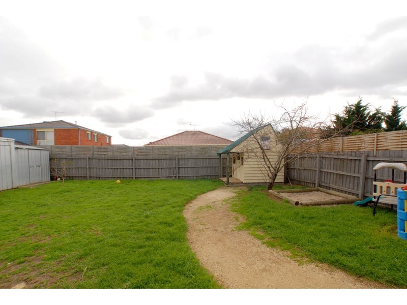 24 Karinya Close, Werribee VIC 3030