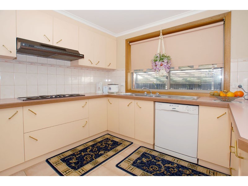 52 Bartlett Crescent, Hoppers Crossing VIC 3029