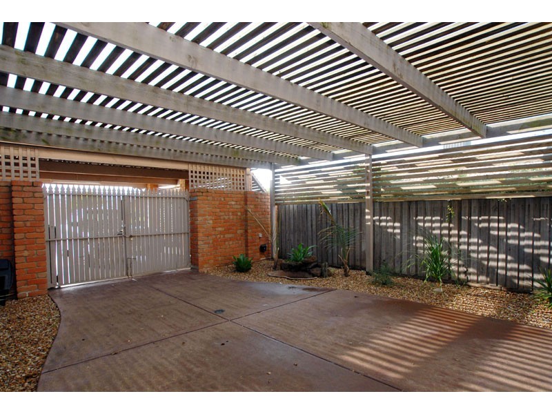 52 Bartlett Crescent, Hoppers Crossing VIC 3029