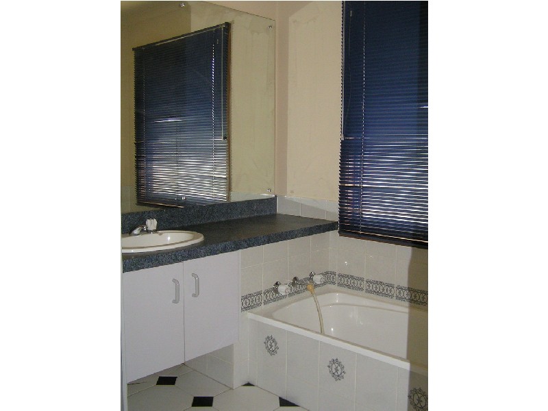 8 Rosemary Close, Hoppers Crossing VIC 3029