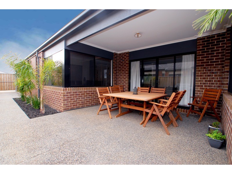 41 Azure Drive, Tarneit VIC 3029